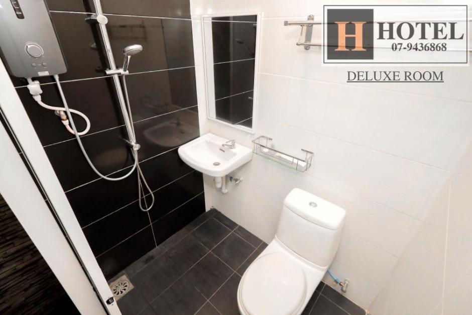 H Hotel Segamat Extérieur photo